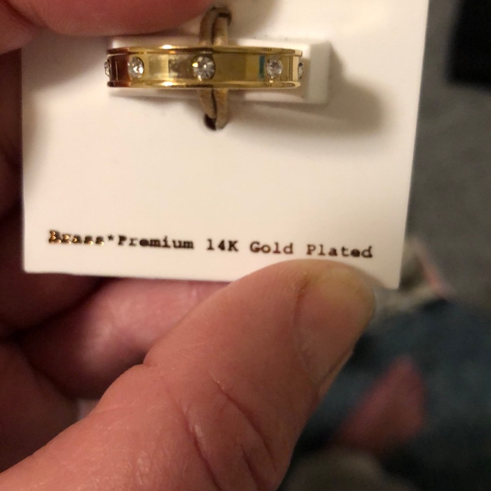 Covet ring - Picture 4 of 5
